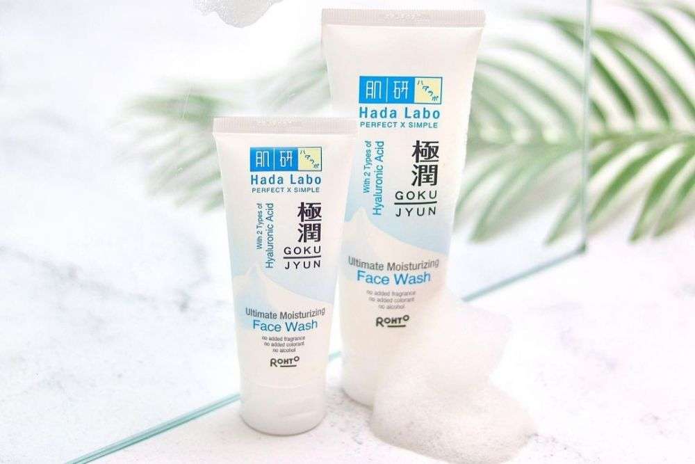 5 Rekomendasi Facial Wash yang Cocok untuk Kulit Sensitif