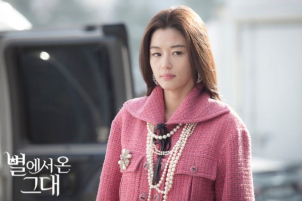 10 Aktris Korea yang Lekat dengan Image Perempuan Dewasa yang Aggun