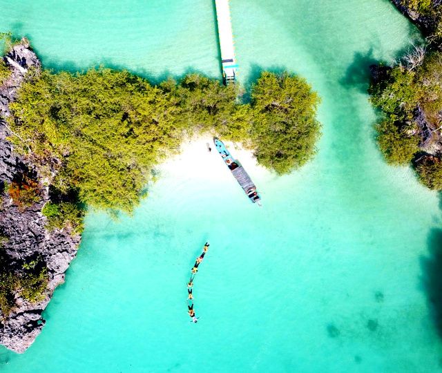 5 Pulau Kecil di Indonesia dengan Panorama Memikat, Eksotis!