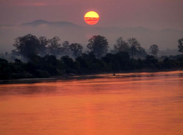 10 Sungai Terdalam di Dunia, Ada yang Lebih dari 200 Meter