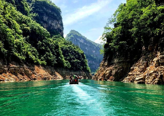 10 Sungai Terdalam di Dunia, Ada yang Lebih dari 200 Meter