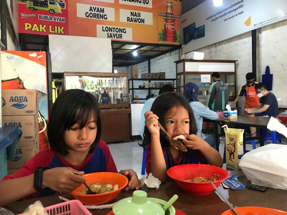 6 Rekomendasi Kuliner setelah Olahraga di Lapangan Renon Denpasar