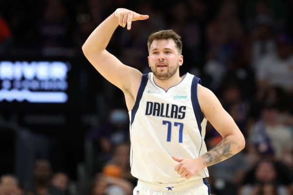 Doncic dan Dinwiddie Masuk Jajaran Elite dengan 30+ Poin di Game 7