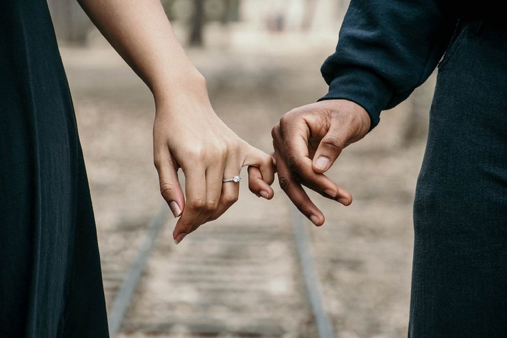 6 Tanda Pasangan Tak Ada Komitmen Kuat Menikahimu