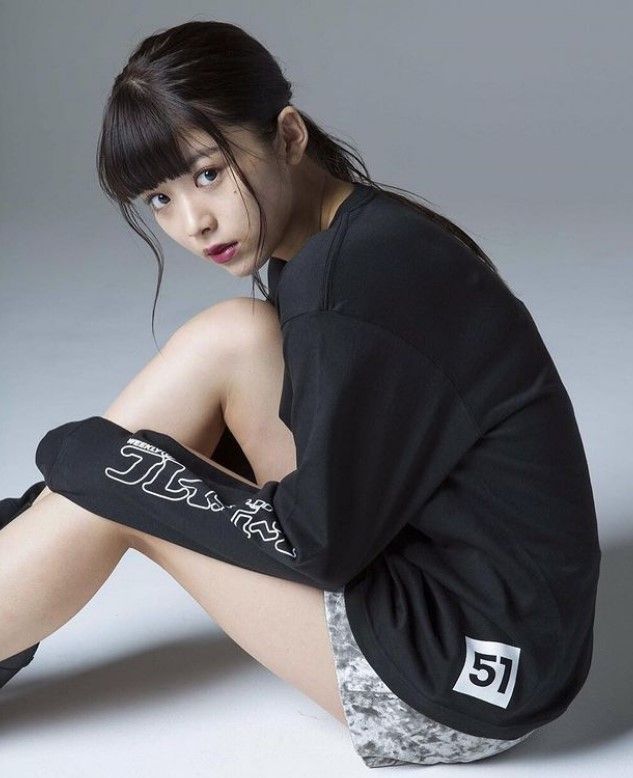 10 Potret Memesona Fumika Baba, Aktris Jepang Merangkap Model Majalah
