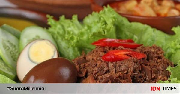 Langganan Wisatawan, 5 Tempat Makan Gudeg Enak Di Yogyakarta