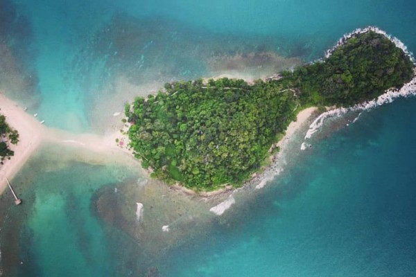 10 Potret Pulau Mengkudu Lampung yang Punya Pasir Timbul 