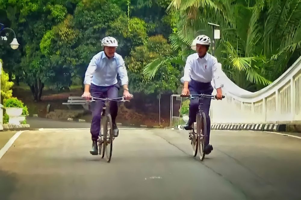 Kenalkan Sepeda Bambu Indonesia, Dua Alumni ITB Gowes hingga ke Jepang