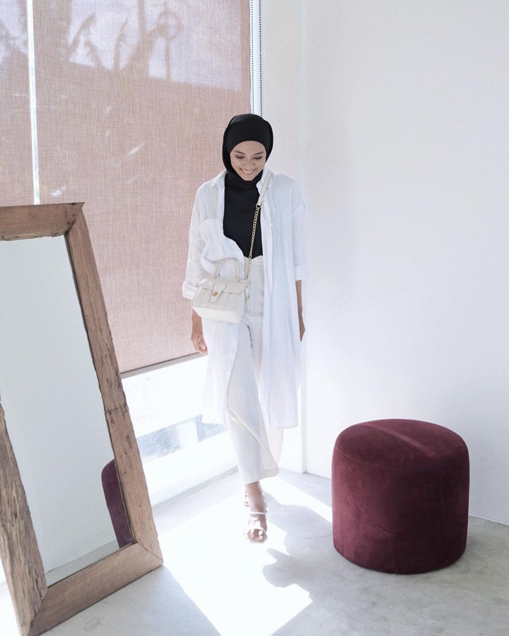 10 Ide OOTD Semi-Formal Hijab ala Ayudia Bing Slamet