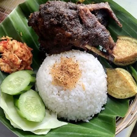 5 Rekomendasi Kuliner Bebek di Denpasar, Harus Rela Antre