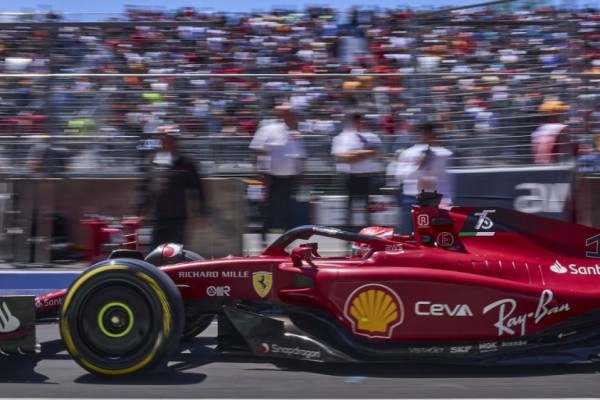 Nico Rosberg Nilai Ferrari Tak Terbebani dalam Persaingan Gelar Juara