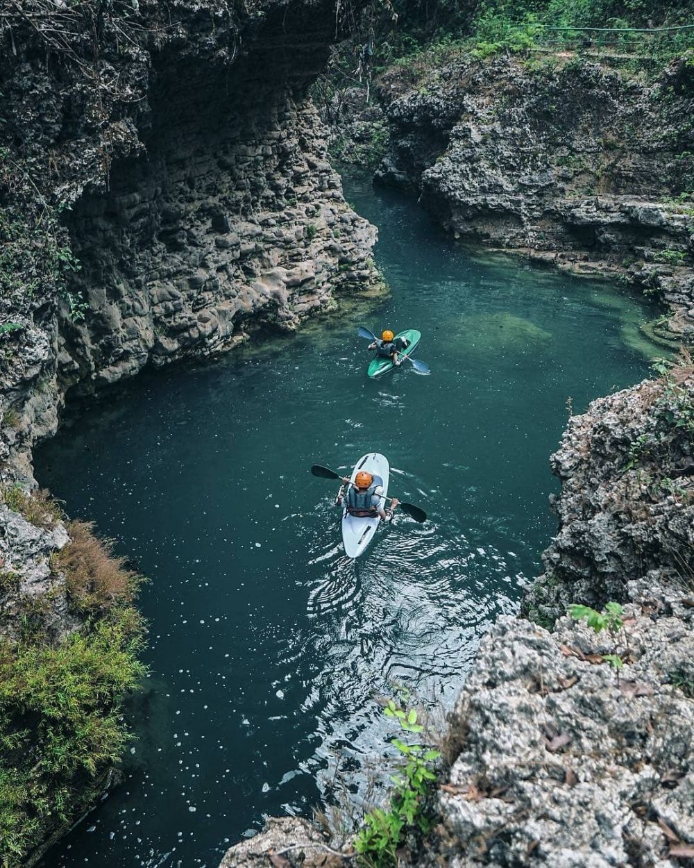 Cave Tubing di Goa Kalisuci: Rute, Lokasi, Harga, dan Tips Liburan