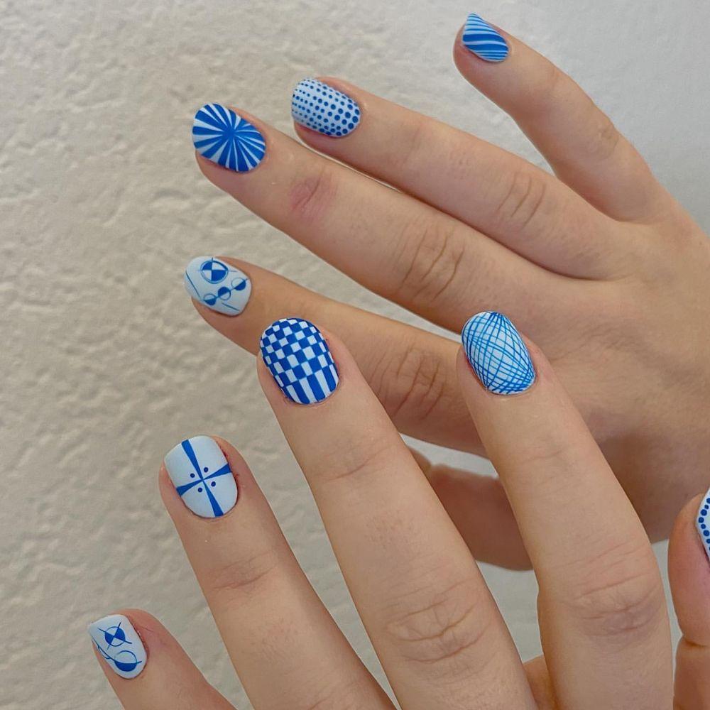 25 Inspirasi Summer Nail Art 2022 dengan Desain Unik dan Cute Abis!