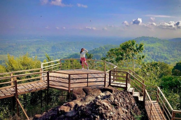 Wisata Watu Goyang: Rute, Lokasi, Harga, dan Tips Liburan