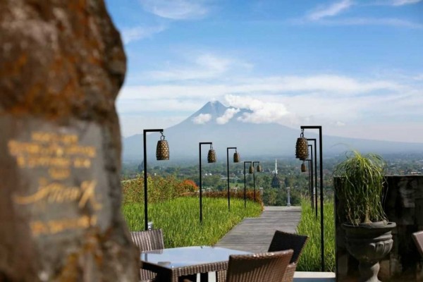 5 Tempat Dinner Dekat Candi Prambanan, View Romantis!