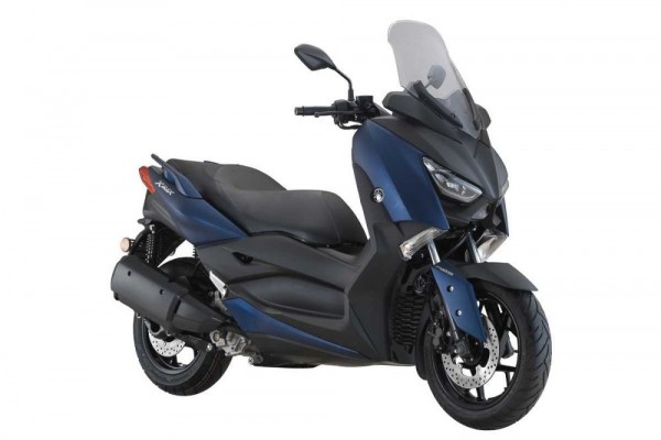 Kekurangan Yamaha XMax, Body Terlalu Besar