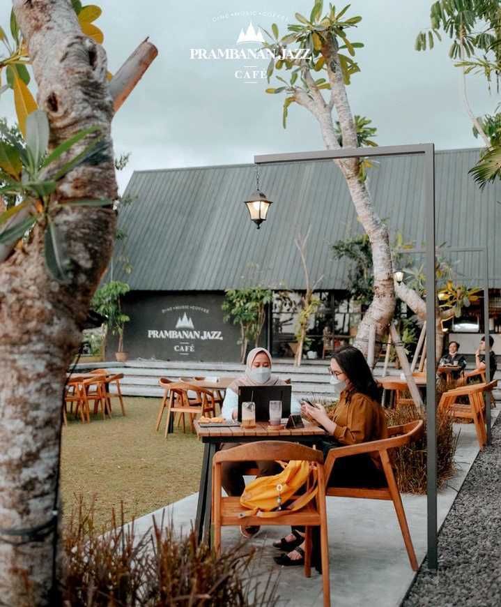 6 Tempat Makan di Tiyasan, Condong Catur, Menu dan Suasananya Beragam 