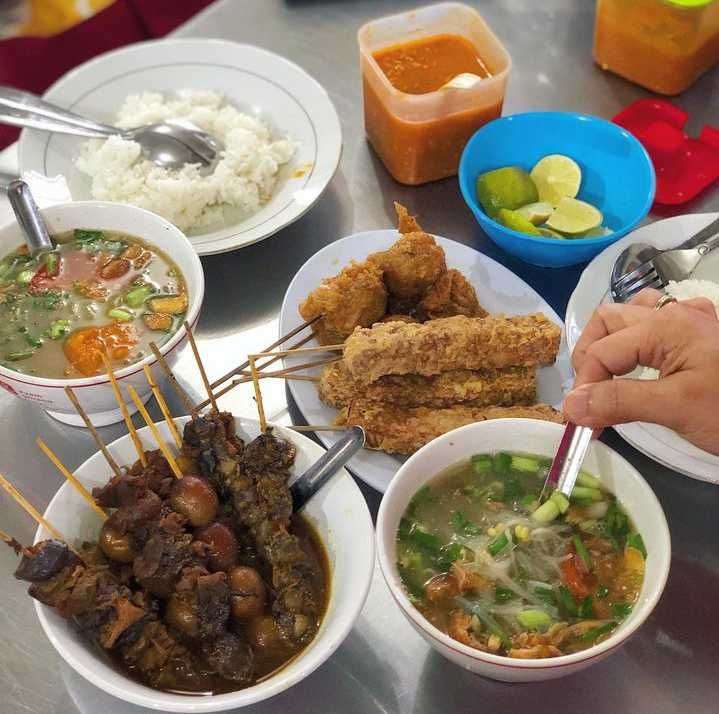 10 Kuliner Legendaris Semarang Selain Lumpia