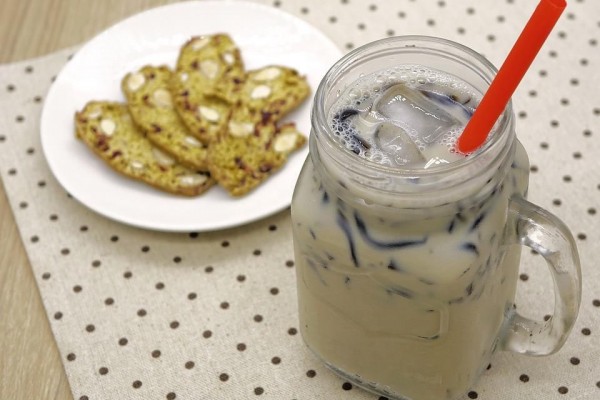 Resep Es Jelly Susu, Ide Jualan Takjil yang Simpel dan Nyegerin Abis