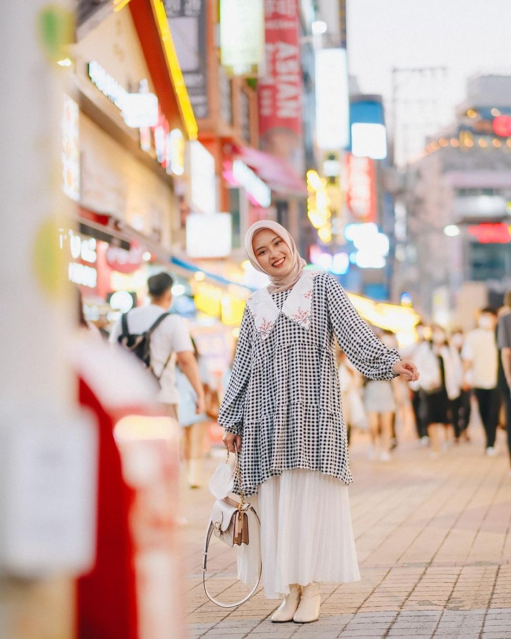 10 Inspirasi OOTD Hijab Serba Tunik, Cocok untuk Berbagai Macam Acara 