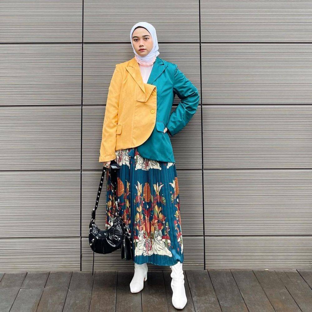 10 OOTD Hijab Formal Dengan Blazer, Pas Untuk Kerja