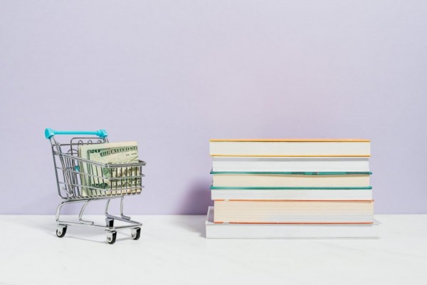 5 Buku tentang Finansial untuk Kamu yang Kesulitan Mengatur Keuangan