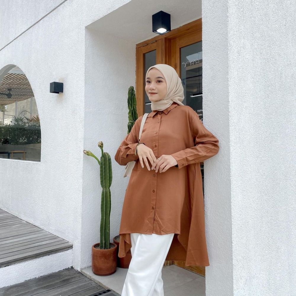 12 Tren Fashion Hijab yang Tengah Populer di 2022, Sudah Punya? 