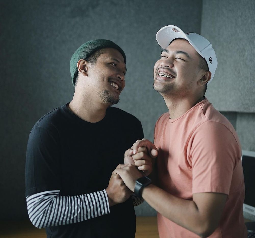 10 Fakta Dono dan Tian, Duo Podcaster Mendoan Khas Arek Suroboyoan