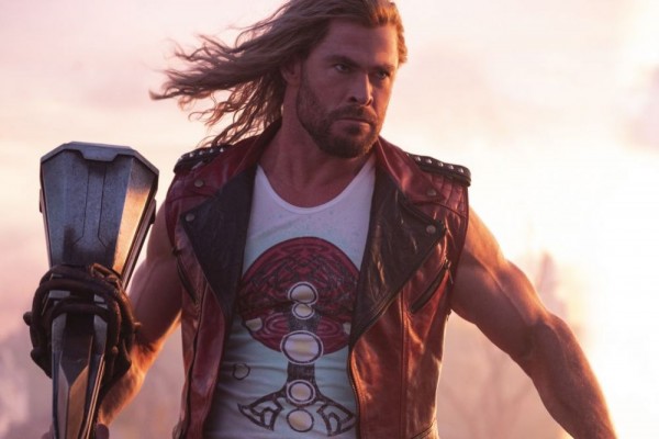 Bertahan di Puncak Box Office 2 Minggu, Thor Dikalahkan Film Horor
