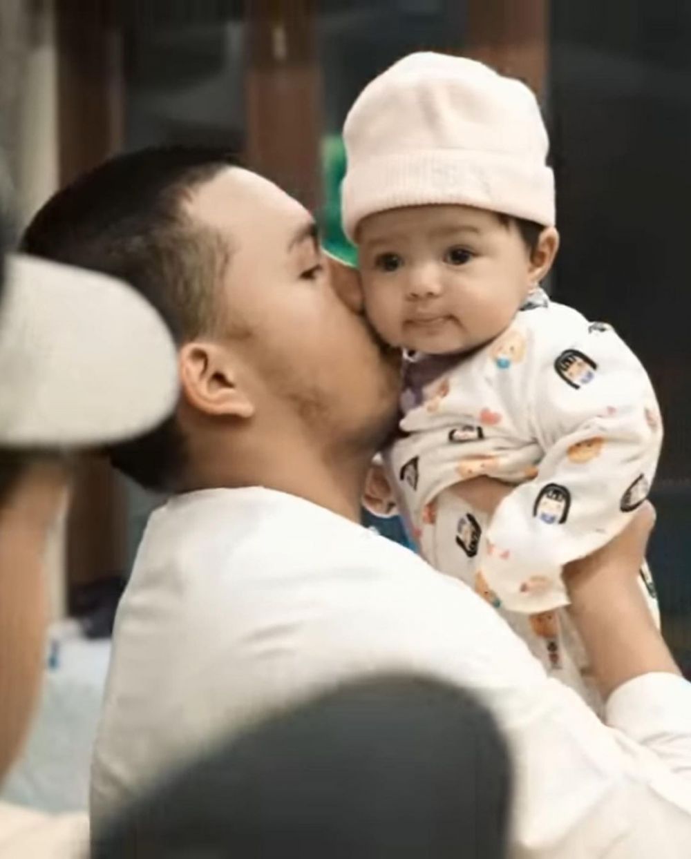 9 Potret Ameena Bareng Om Halilintar, Disayang Banget!