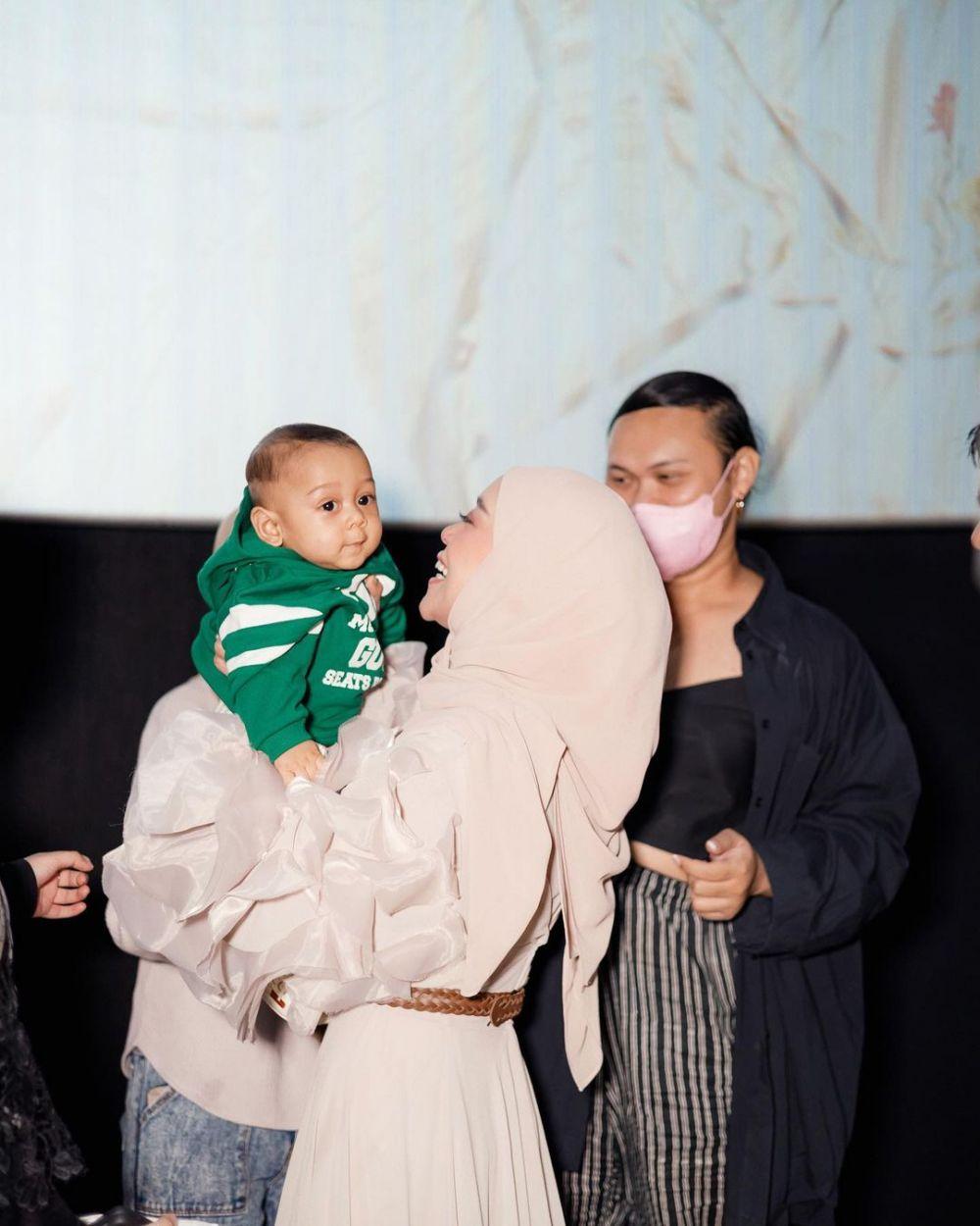 Potret Lesty Kejora Launching Lagu Terbaru, Ditemani Baby L