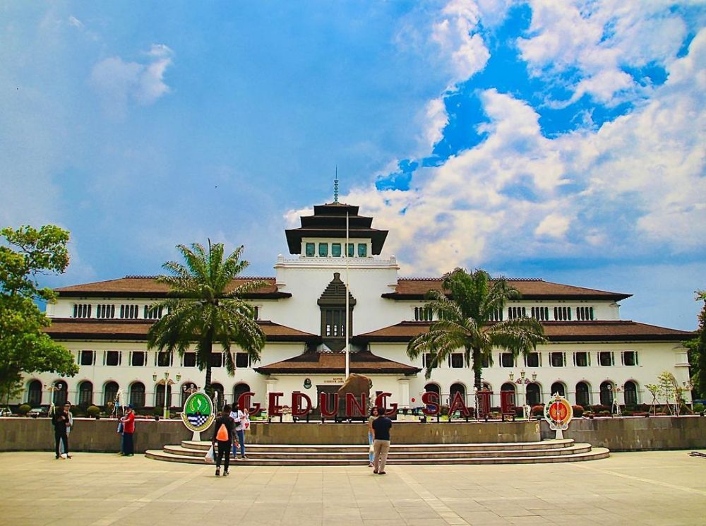 10 Tempat Wisata Dekat Stasiun Bandung, Banyak Tempat Ikonik - Wisata.news