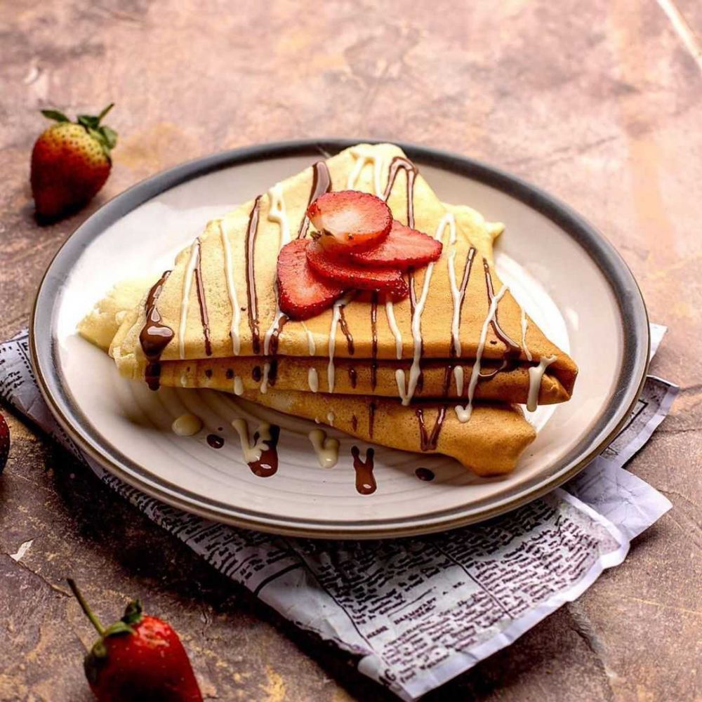 7 Resep Crepes Masak Teflon Yang Simpel, Lembut Dan Renyah!