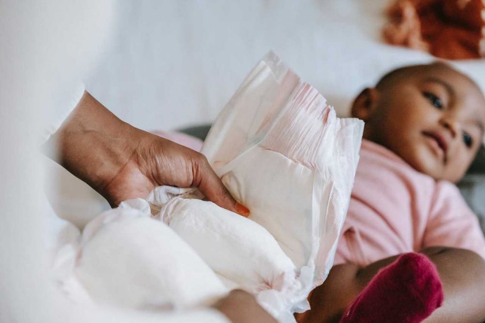 14 Perlengkapan Bayi Baru Lahir yang Wajib Calon Ibu Siapkan