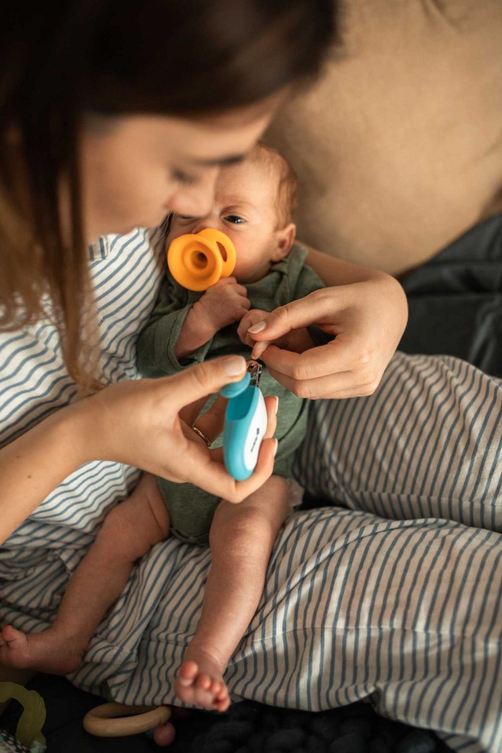 14 Perlengkapan Bayi Baru Lahir yang Wajib Calon Ibu Siapkan