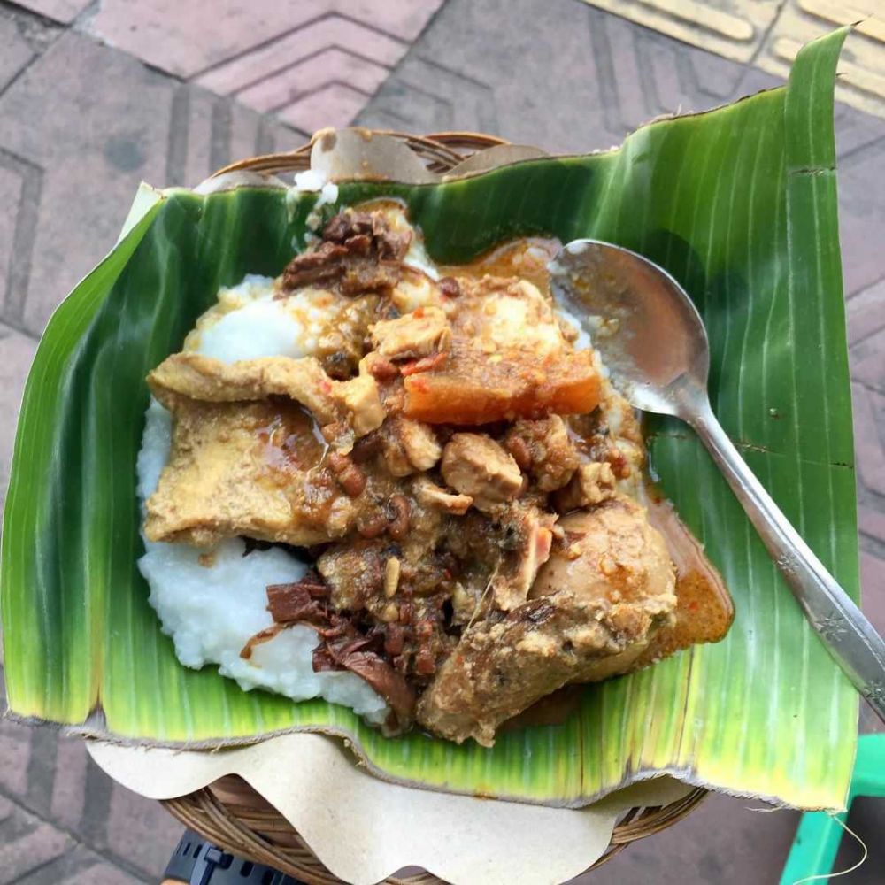 Langganan Wisatawan, 5 Tempat Makan Gudeg Enak di Yogyakarta 