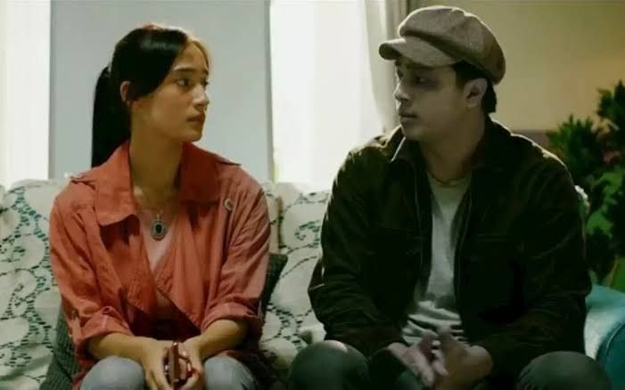 5 Alasan Harus Nonton Film Ghost Writer 2, Dijamin Ngakak!