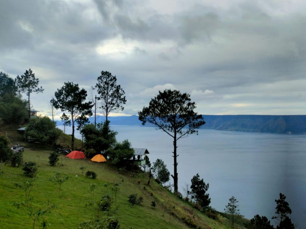 Sippan, Spot Camping Baru Cocok untuk Menikmati Indahnya Danau Toba