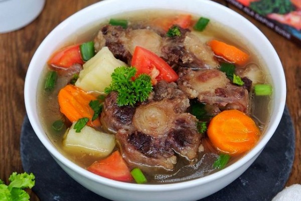 Resep Sop Buntut Kuah Bening