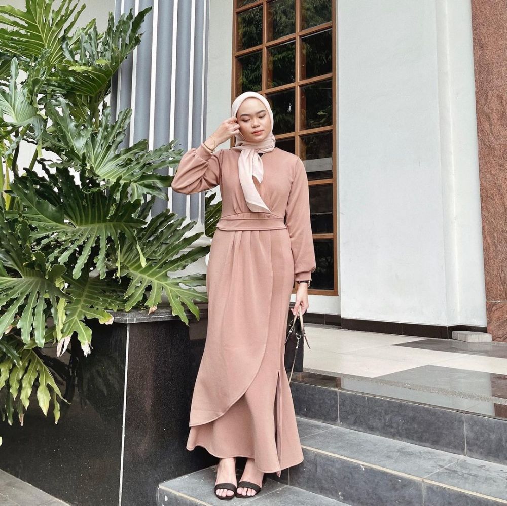 10 Inspirasi Outfit Hijab Untuk Kondangan