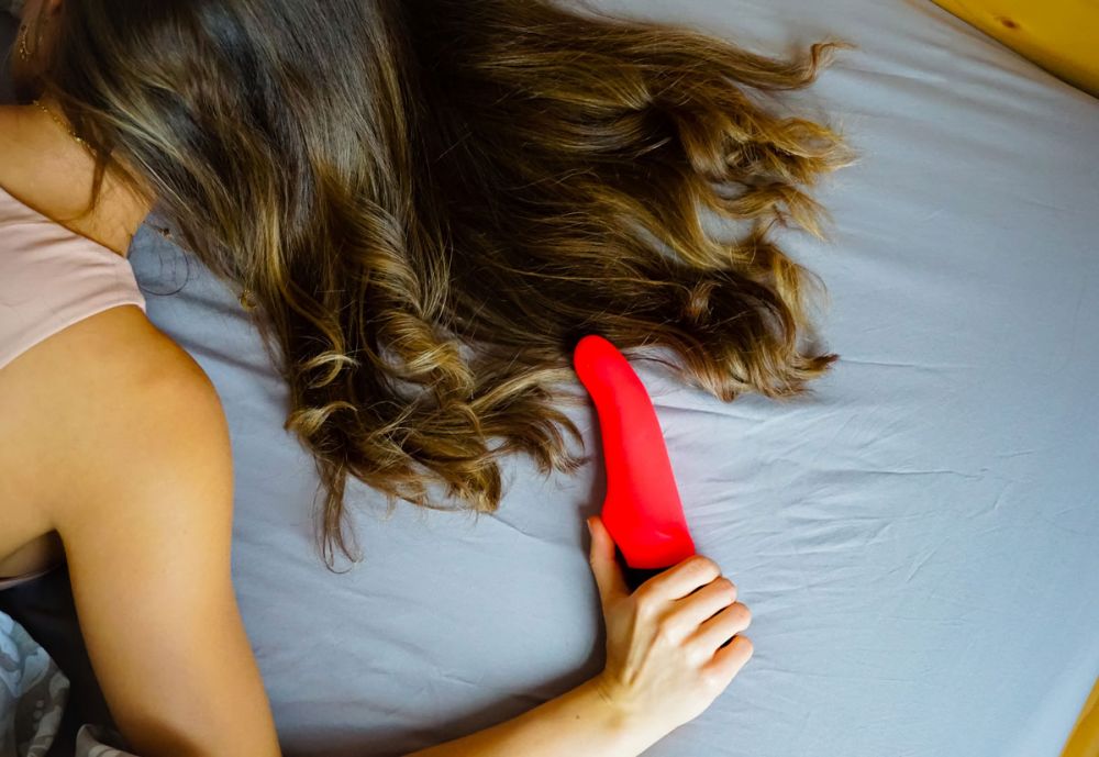 4 Cara Masturbasi Perempuan, Shower Bisa Berguna Juga Lho