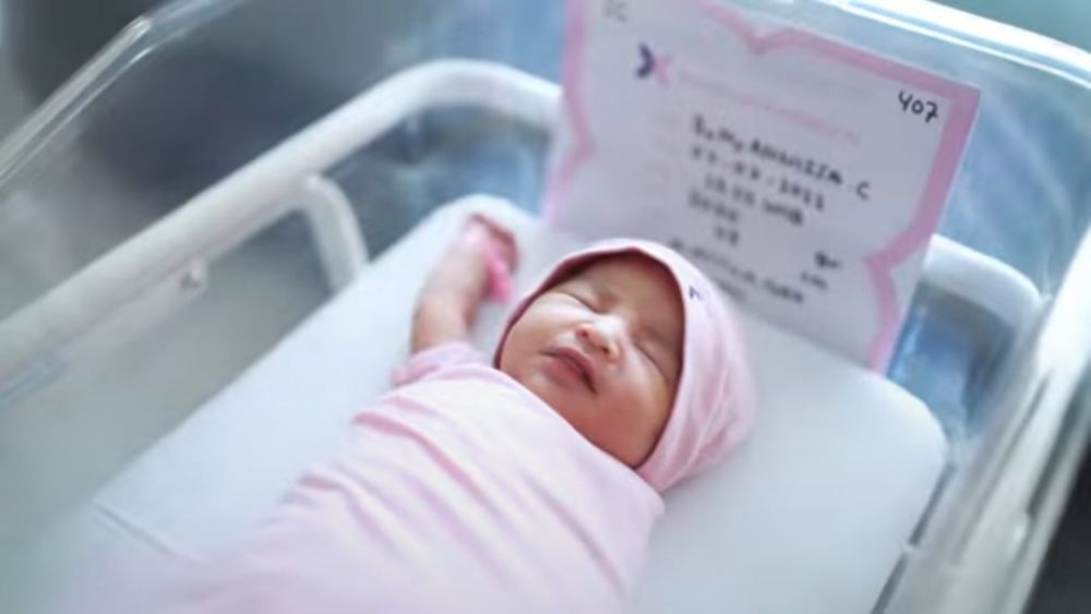 10 Momen Annissa Soebandono Lahiran Anak Kedua, Selamat!