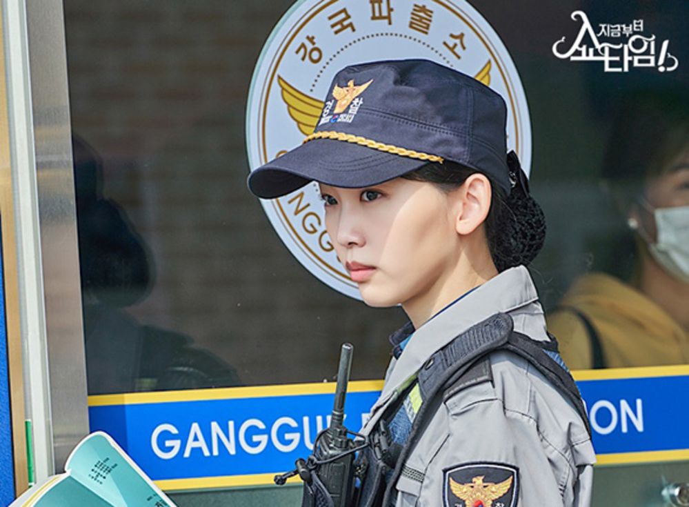 11 Karakter Drama Korea Yang Bersahabat Dengan Figur Publik