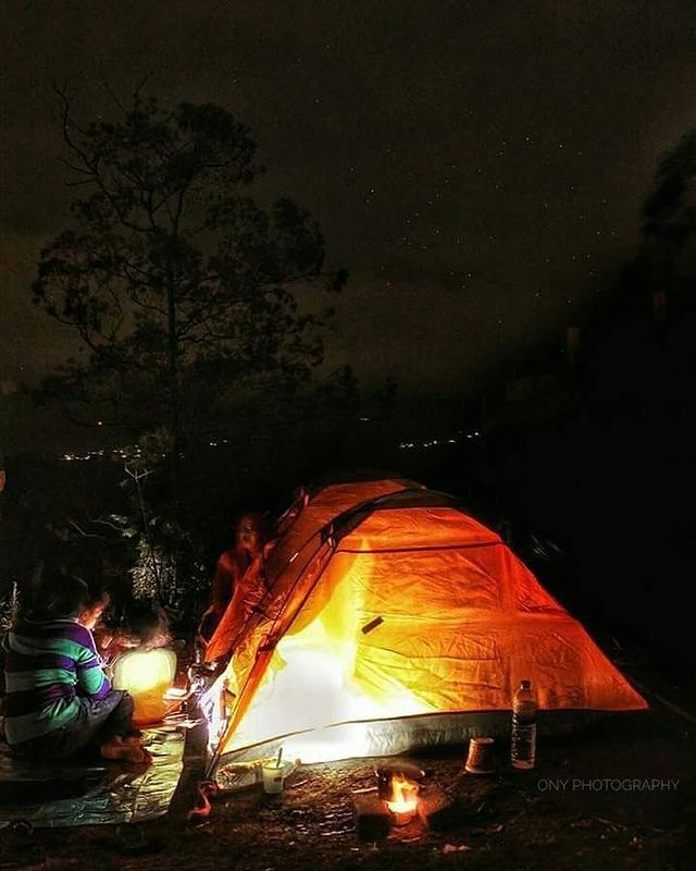 6 Tempat Wisata Malam di Mojokerto, Pacet hingga Taman Montok