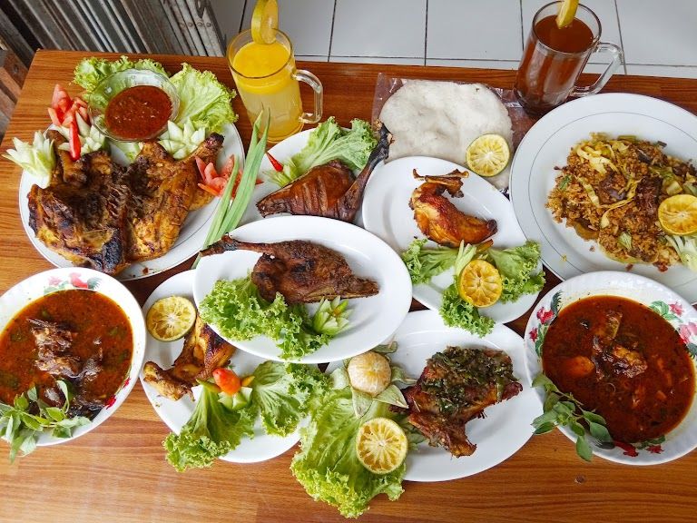 Rekomendasi Tempat Makanan Pedas di Tangerang