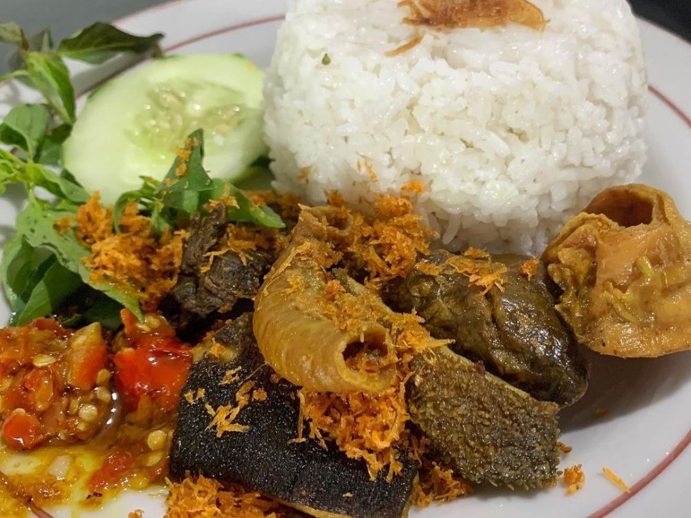 5 Kuliner Jeroan Paling Viral di Malang, Bikin Gagal Diet Kolesterol!