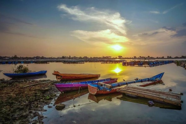 10 Potret Waduk Mulur, Inspirasi Traveling Seru di Sukoharjo
