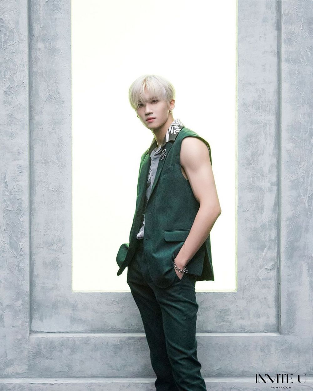 10 Idol KPop WNA yang Menempati Posisi Visual di Grupnya