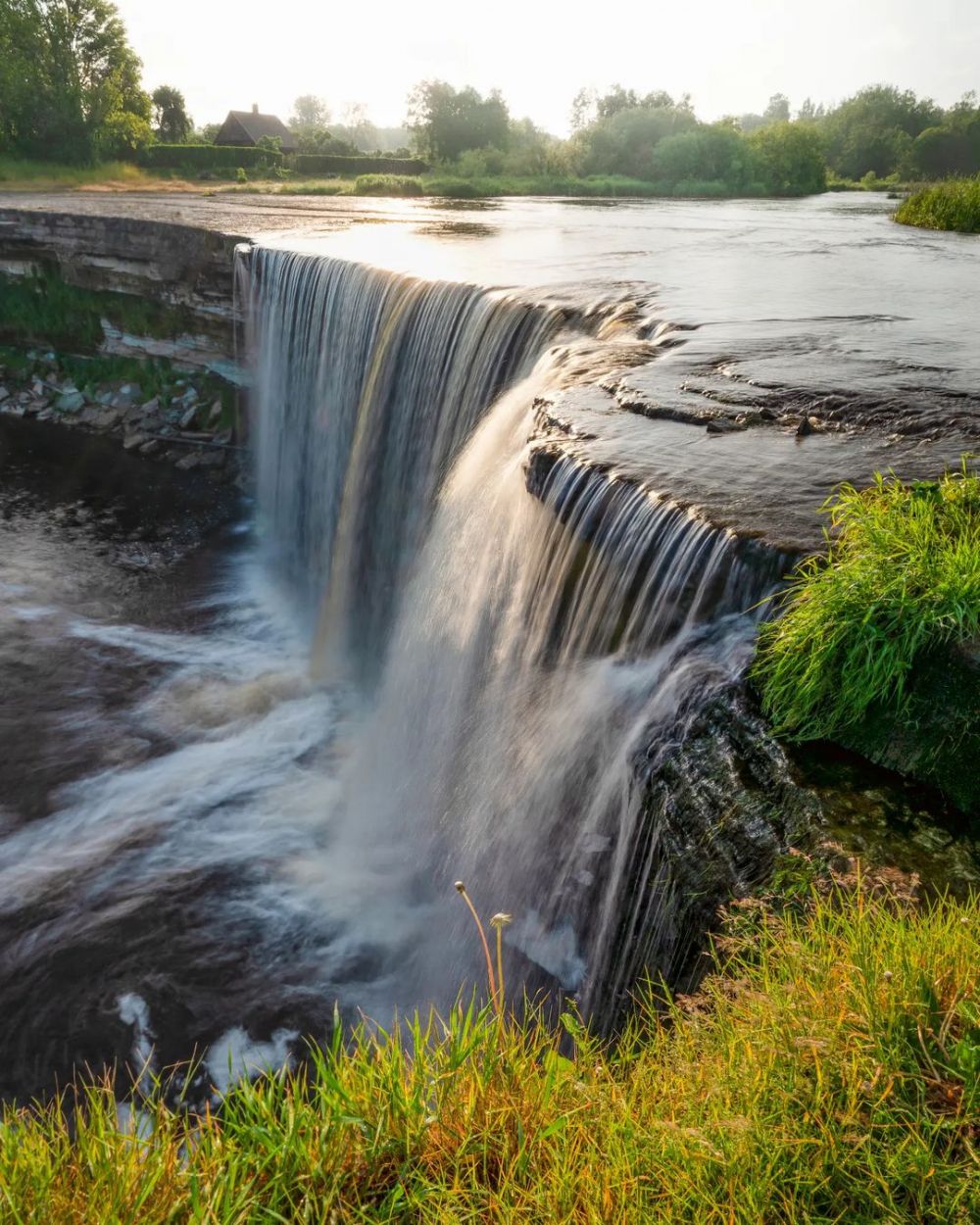 Waterfall Инстаграм