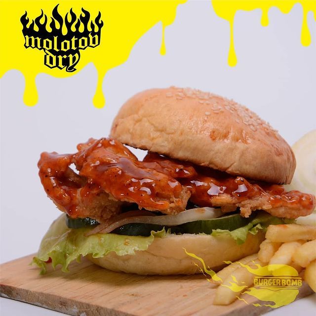 5 Rekomendasi Burger Enak di Malang, Lezat Banget!